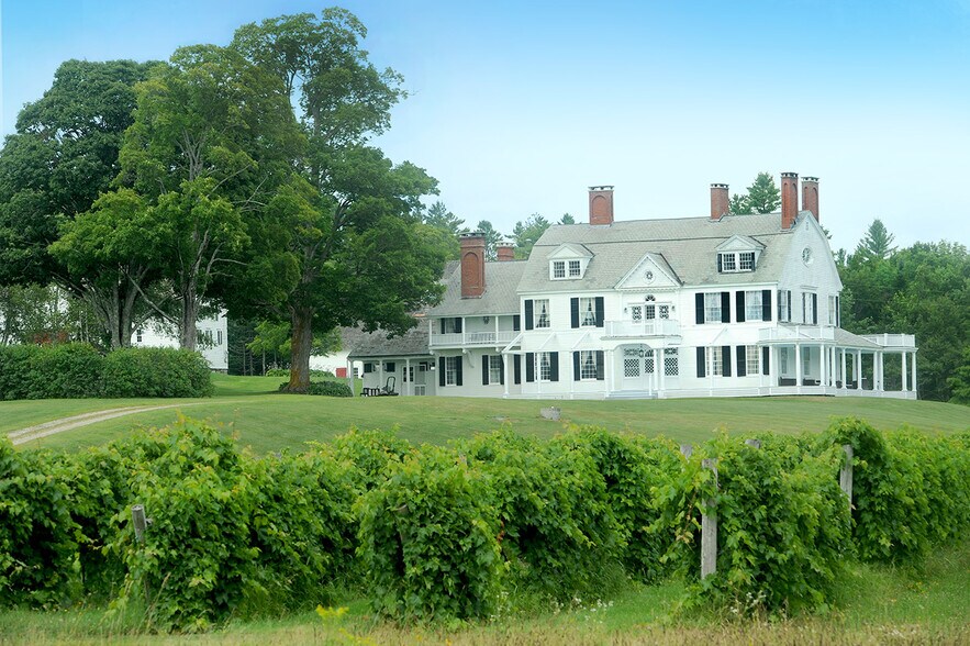 4203 Twenty Mile Stream Rd, Proctorsville, VT 05153