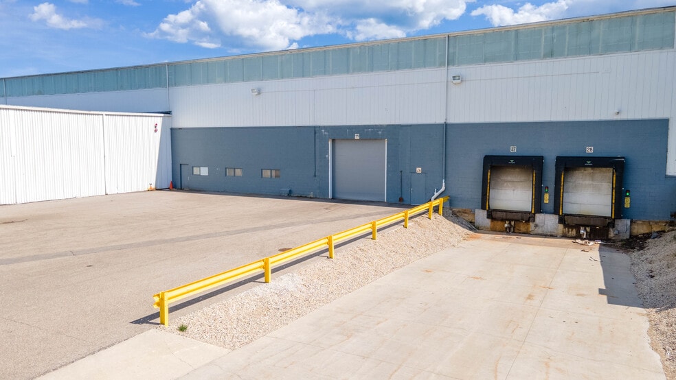 3122 14th Ave, Kenosha, WI for lease - Building Photo - Image 3 of 5