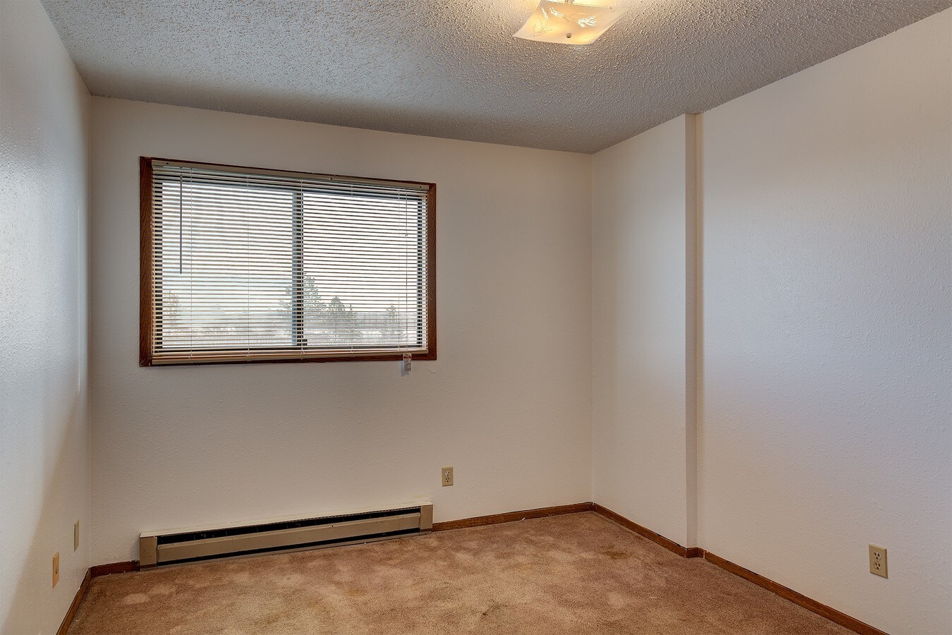 29103002 17th Ave W, Williston, ND 58801 Pheasant Run Apartments