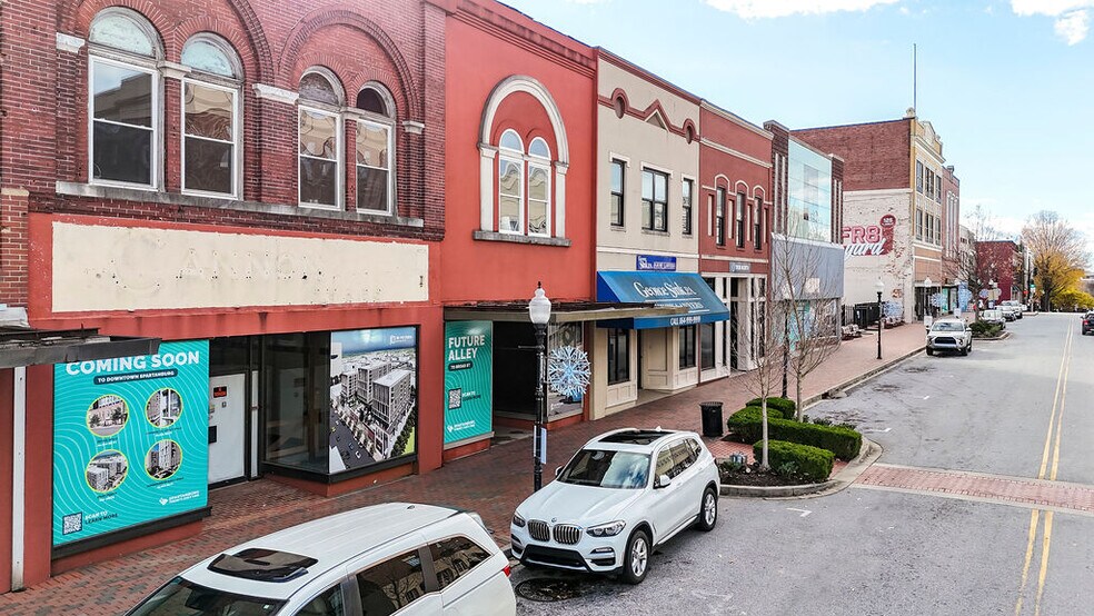 Rare Redevelopment Opportunity portfolio of 8 properties for sale on LoopNet.com - Building Photo - Image 3 of 26