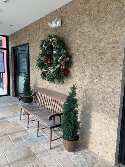 4631 Penn Ave, Sinking Spring, PA for lease - Building Photo - Image 3 of 12