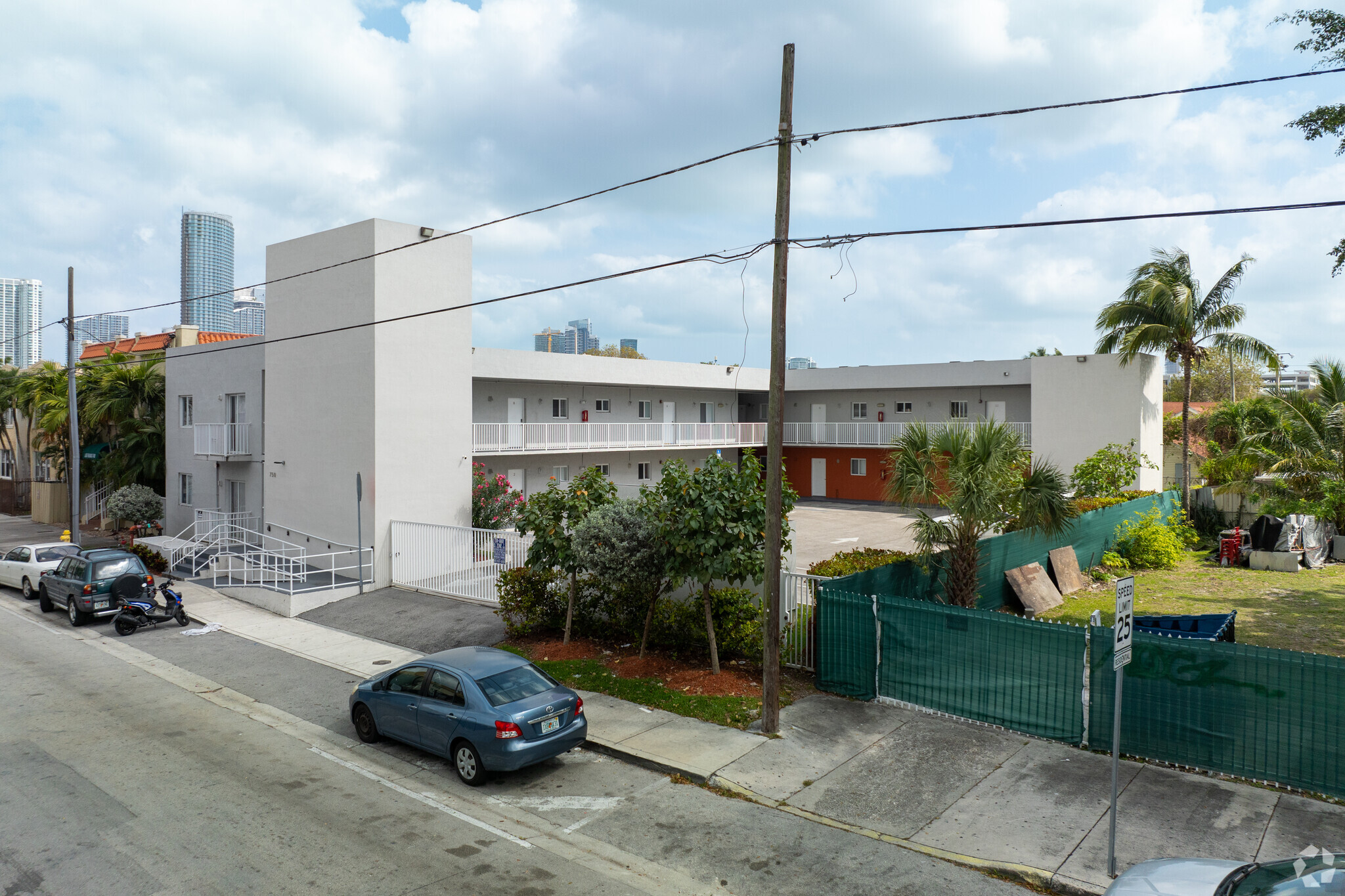 750 SW 2nd St, Miami, FL for sale Primary Photo- Image 1 of 60