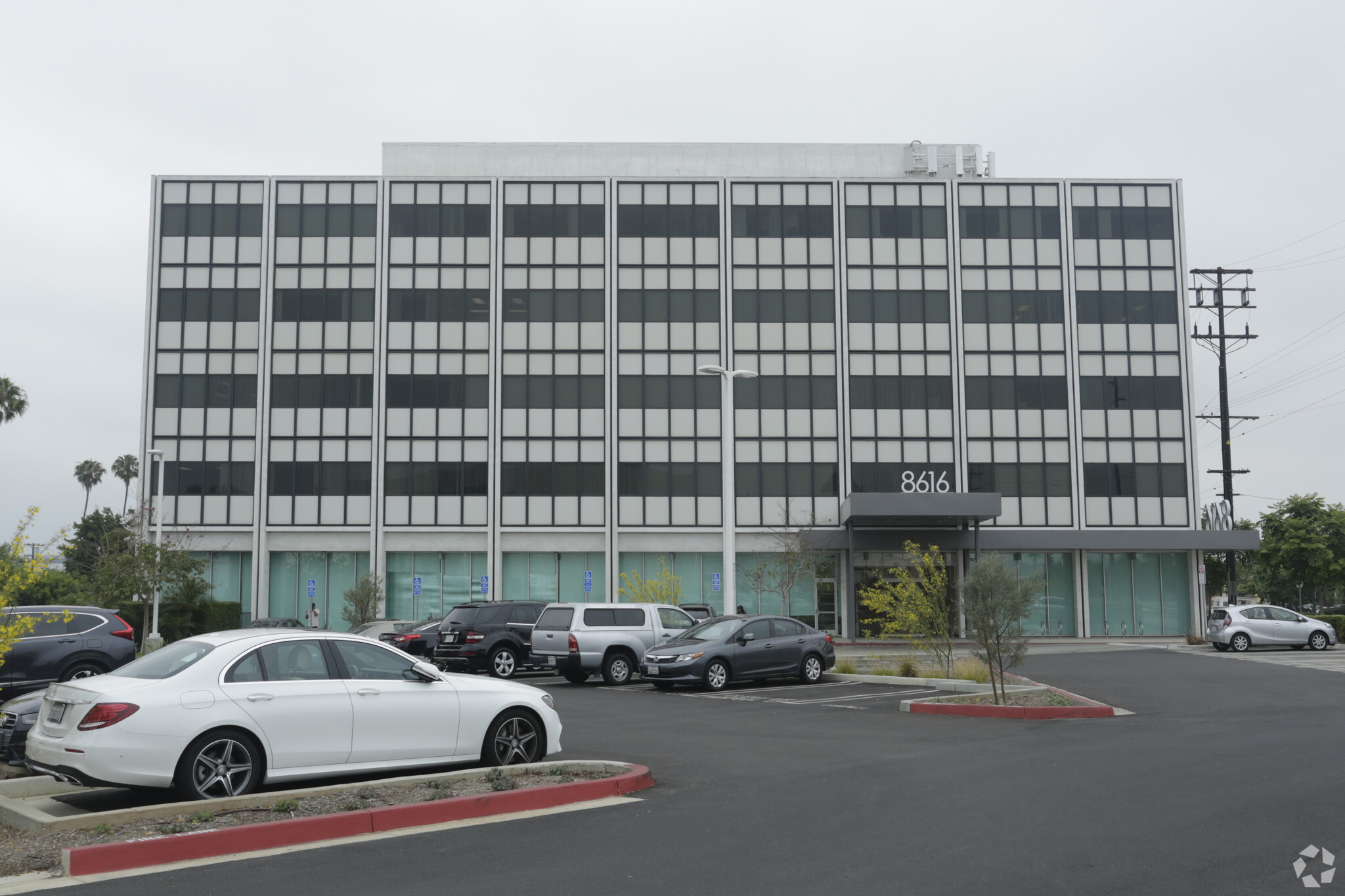 8616 La Tijera Blvd, Los Angeles, CA for lease Building Photo- Image 1 of 12