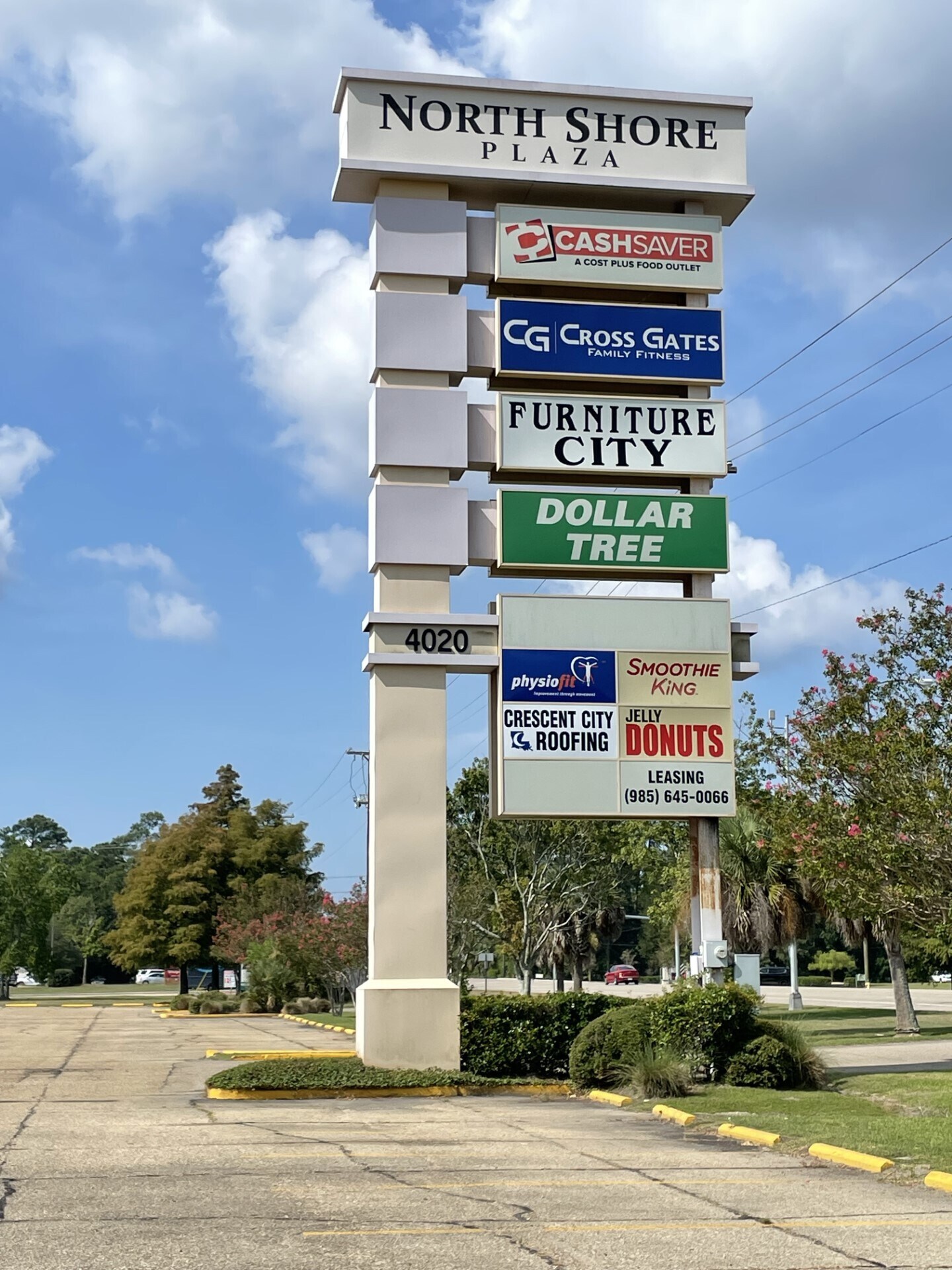 4000 Pontchartrain Dr, Slidell, LA 70458 North Shore Plaza
