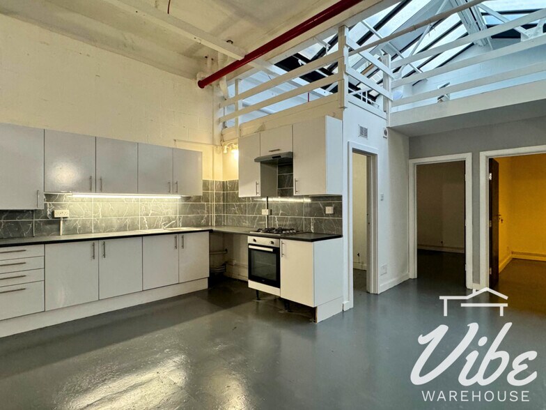 5 Fountayne Rd, London for sale - Interior Photo - Image 1 of 1