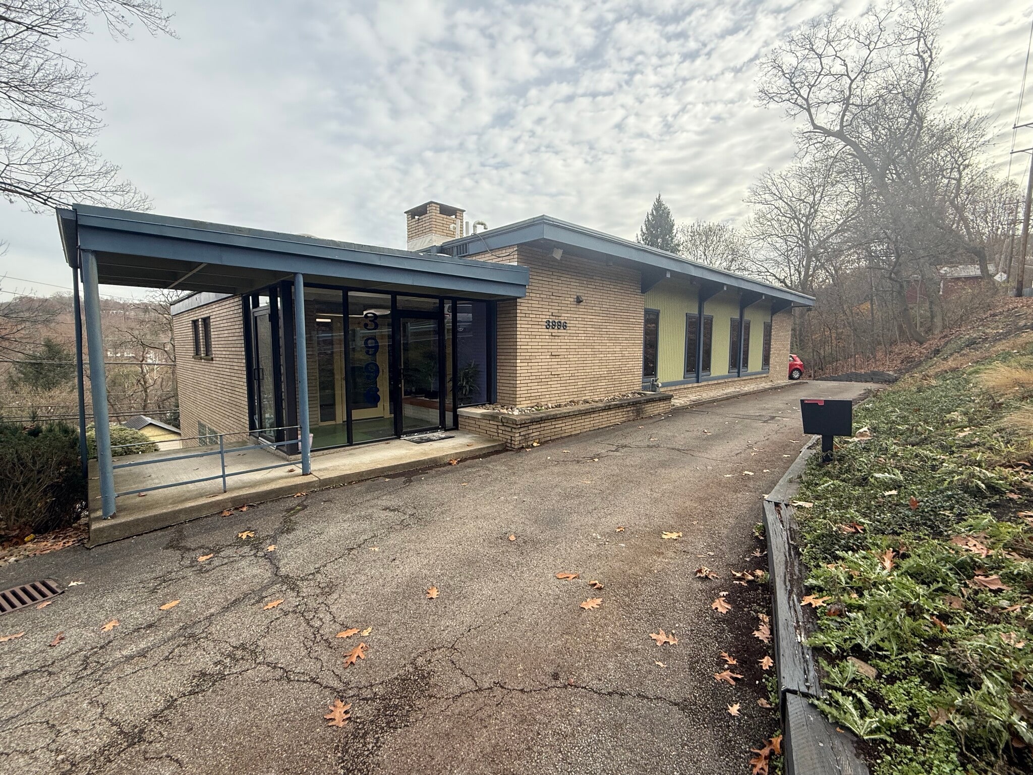 3996 Mt Royal Blvd, Allison Park, PA for lease Interior Photo- Image 1 of 17