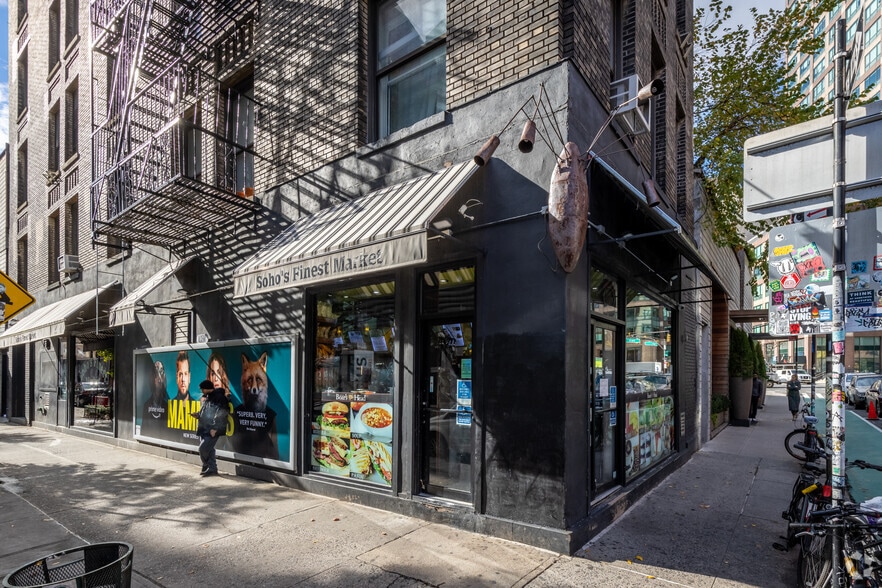 17-19 Thompson St, New York, NY for sale - Building Photo - Image 2 of 6