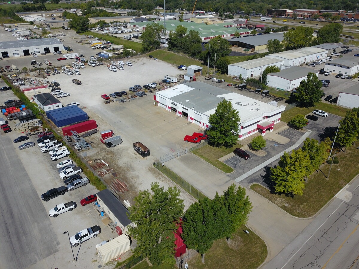 1100 SE Hamblen Rd, Lees Summit, MO 64081 Lytle Construction