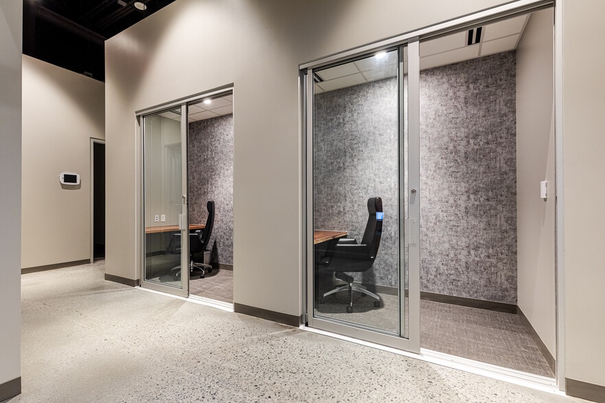 3535 Peachtree Rd NE, Atlanta, GA for lease - Interior Photo - Image 3 of 25