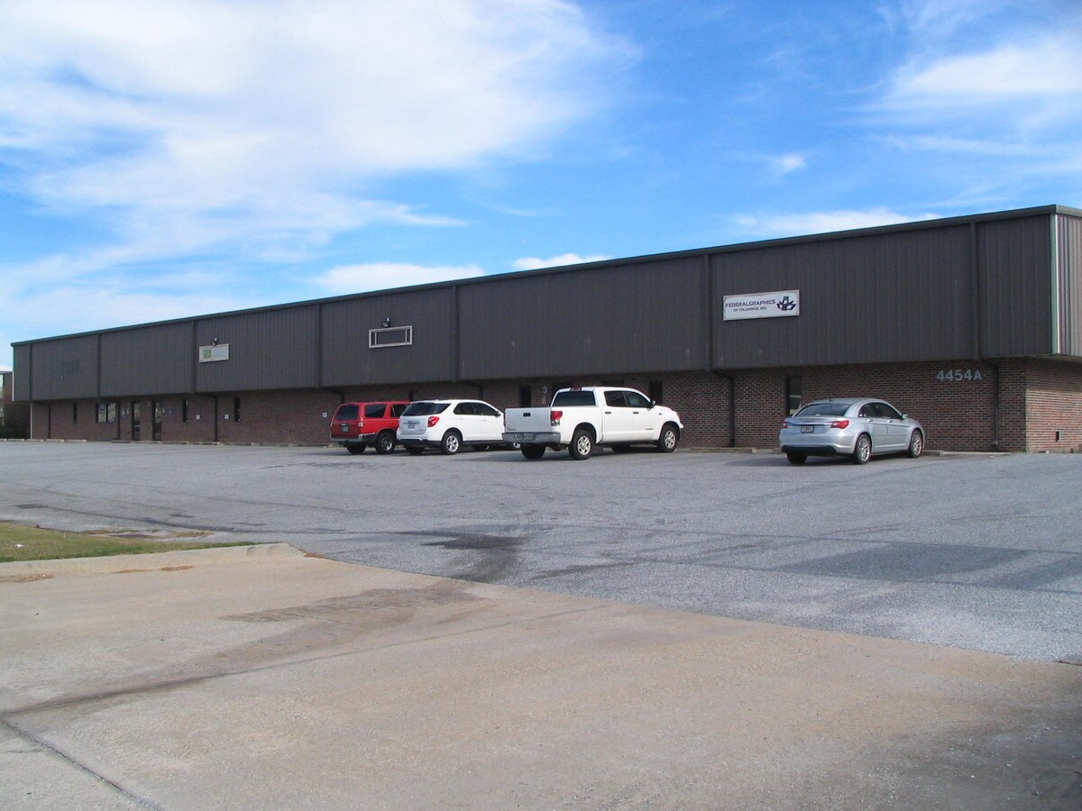 4454 Warm Springs Rd, Columbus, GA 31909