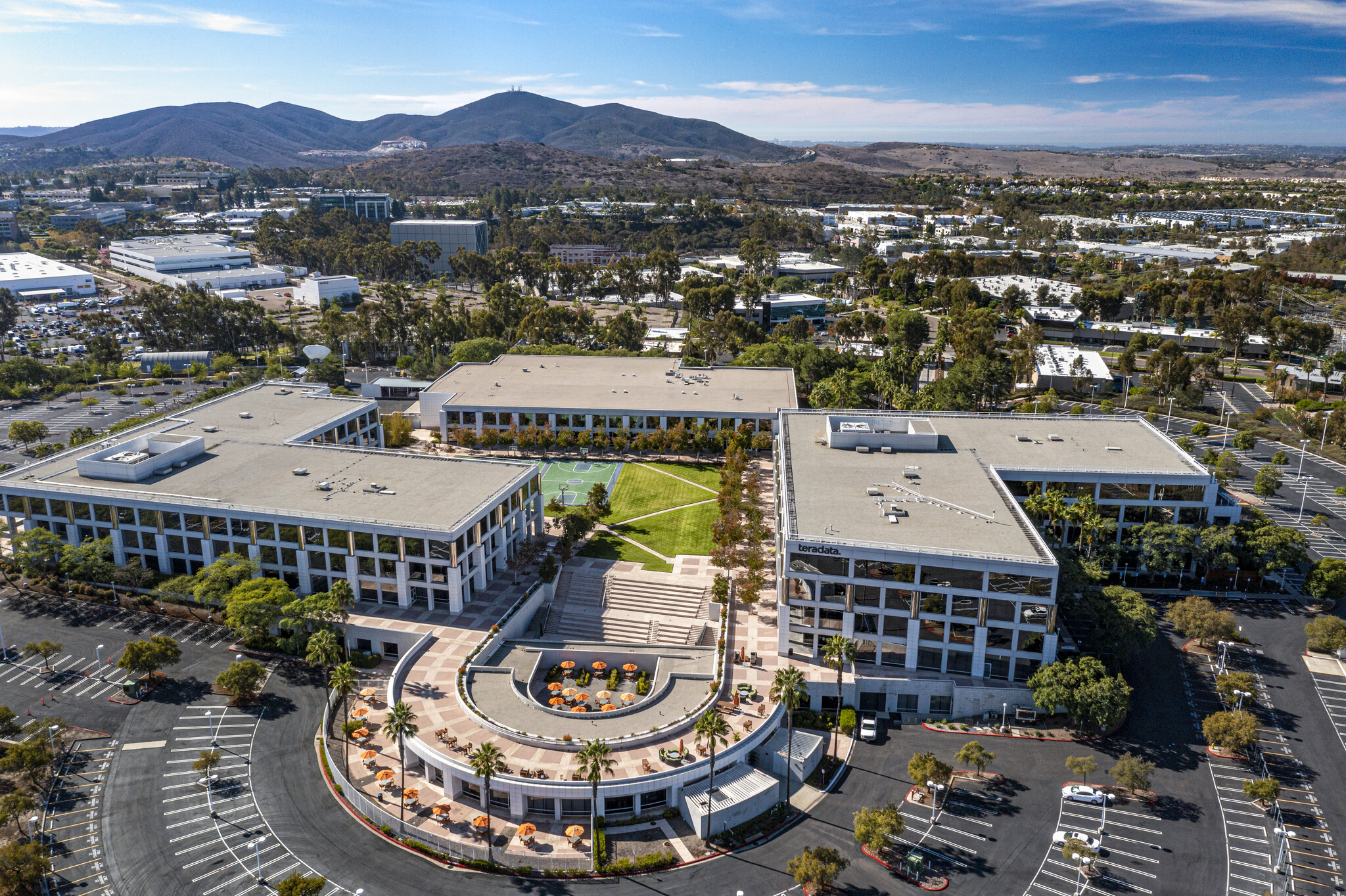 17095 Via Del Campo, San Diego, CA for lease Building Photo- Image 1 of 2