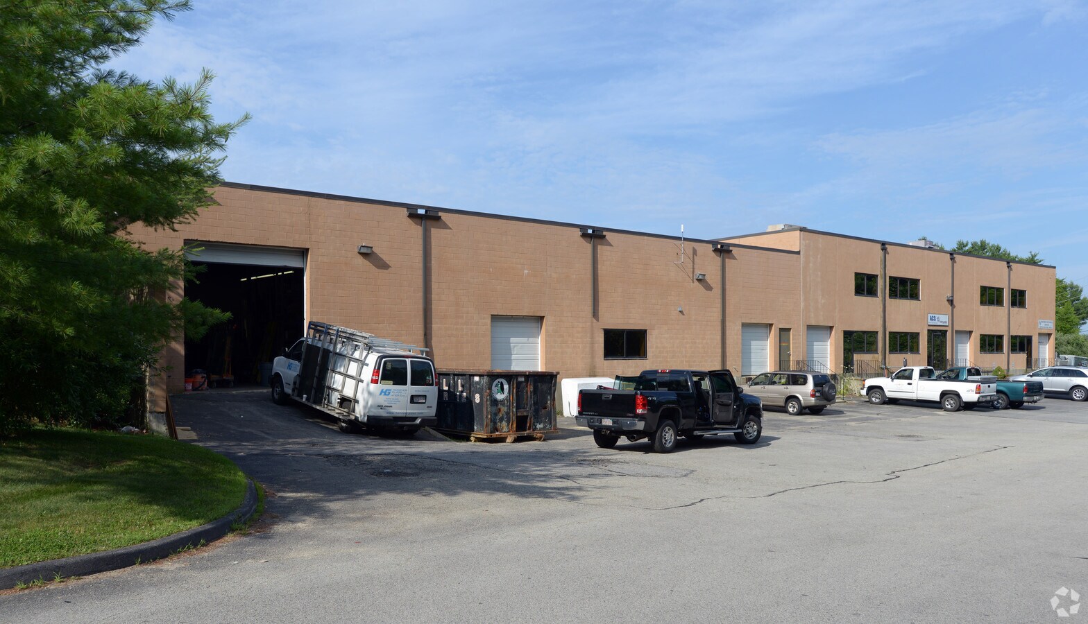 35 Corporate Park Dr, Pembroke, MA 02359