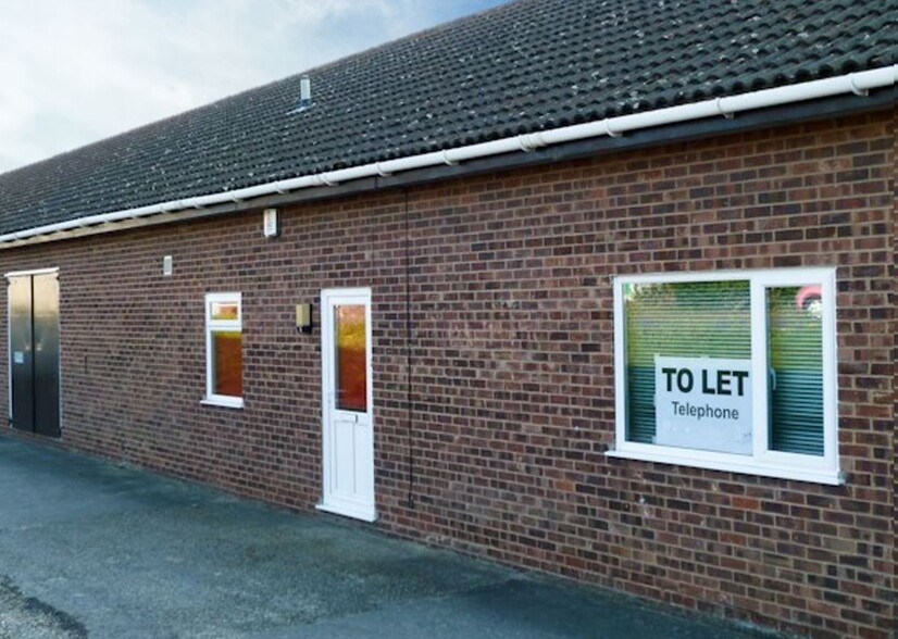 Ashwellthorpe Industrial Estate, Ashwellthorpe for lease - Building Photo - Image 1 of 3