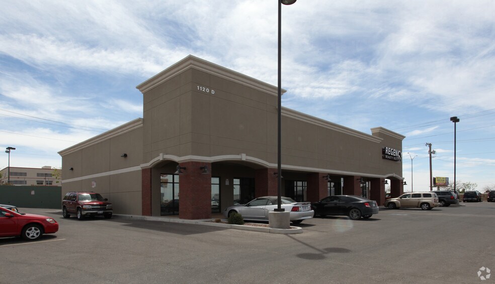 1120 McRae Dr, El Paso, TX 79925