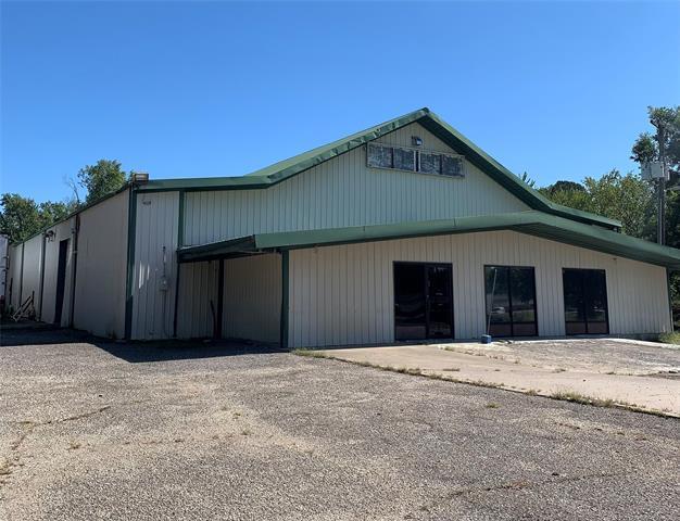 713 N 2nd St, Stilwell, OK for sale - Building Photo - Image 2 of 28