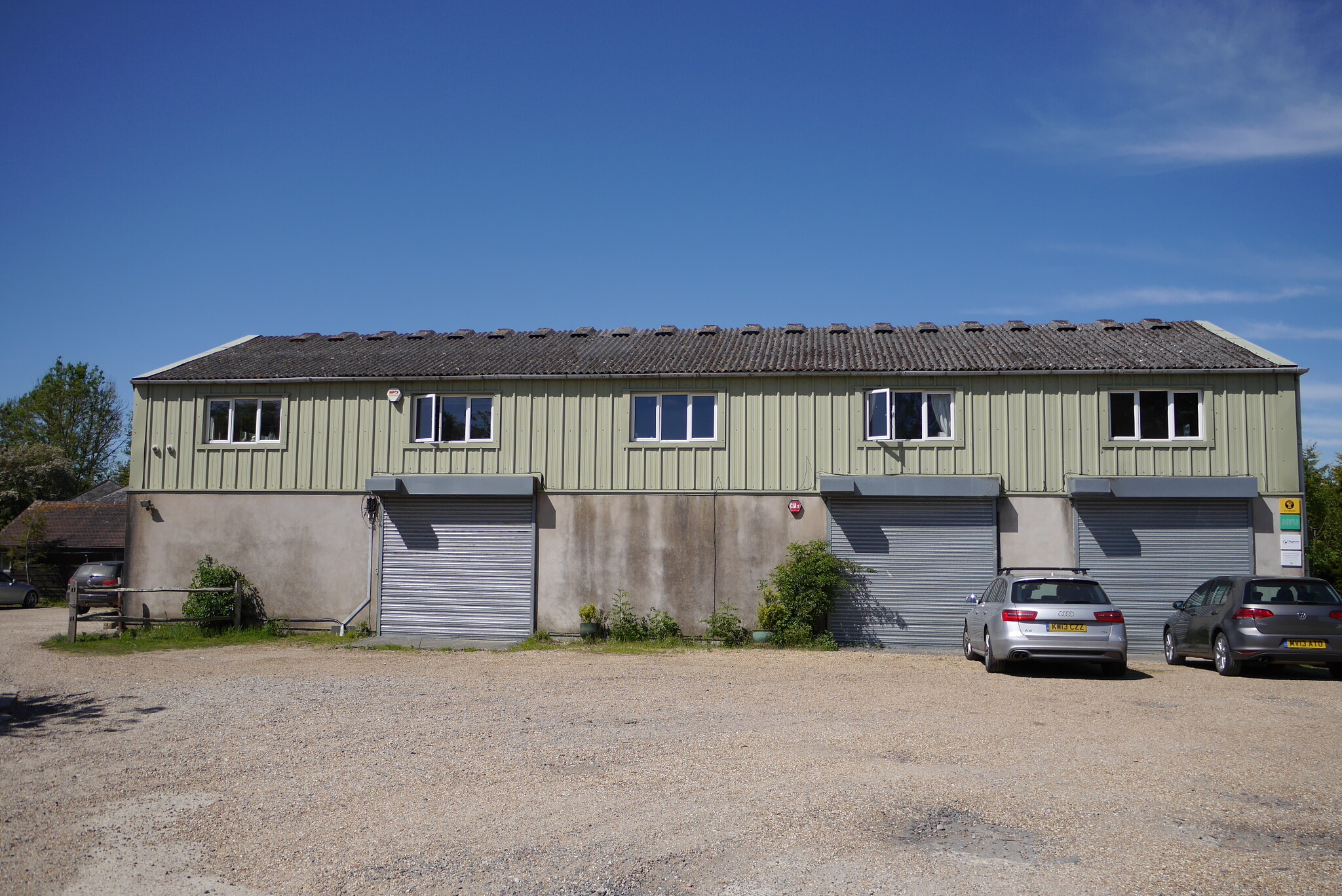 Mill Ln, Pulborough for lease Building Photo- Image 1 of 3