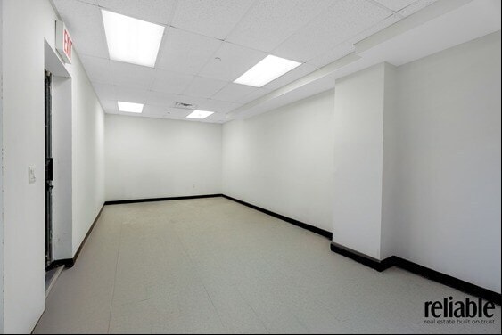 5024 10th Ave, Brooklyn, NY for sale - Interior Photo - Image 3 of 4