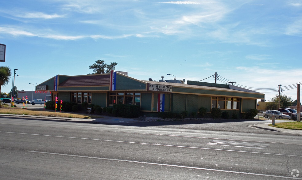1030 El Paseo Rd, Las Cruces, NM for lease - Building Photo - Image 1 of 17