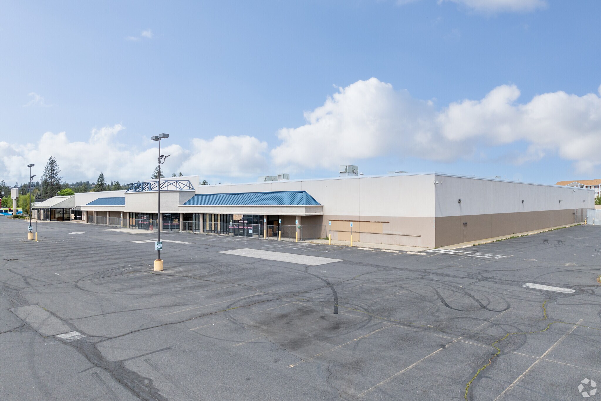 6902 N Division St, Spokane, WA for sale Primary Photo- Image 1 of 1