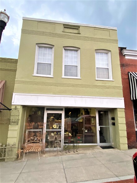 358 Market St, Clinton, TN for sale - Building Photo - Image 1 of 1