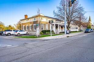 The Wilson House Restaurant & Inn - Motel