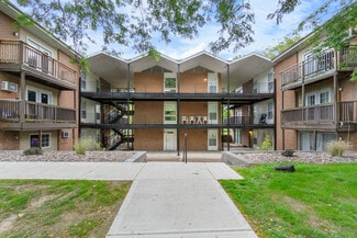 More details for 101 Waldorf Pky, Syracuse, NY - Multifamily for Sale