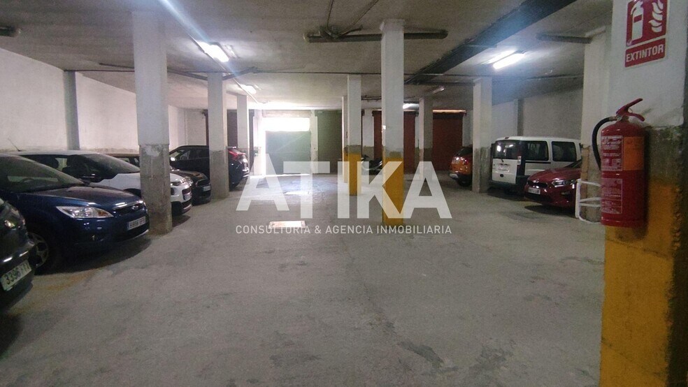 Retail in L'Olleria for sale - Building Photo - Image 3 of 11