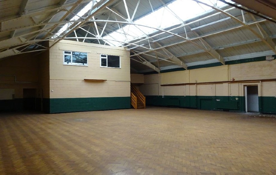 Myrtle St, Crewe for lease - Interior Photo - Image 3 of 3