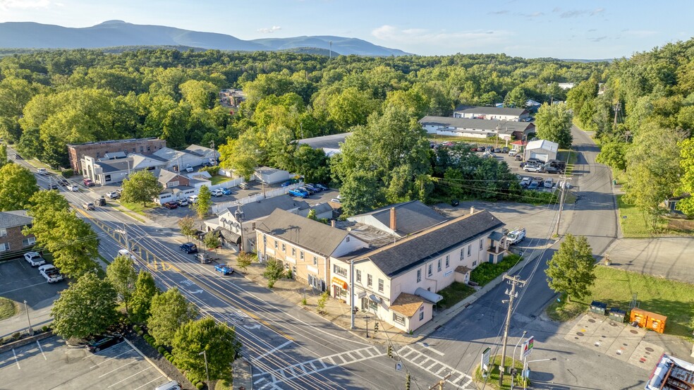 141 Ulster Ave, Saugerties, NY for sale - Building Photo - Image 1 of 49