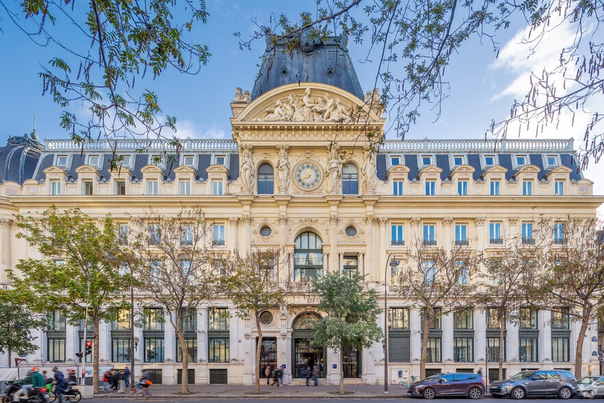 16-18 Rue Du Quatre Septembre, Paris for lease - Building Photo - Image 2 of 16