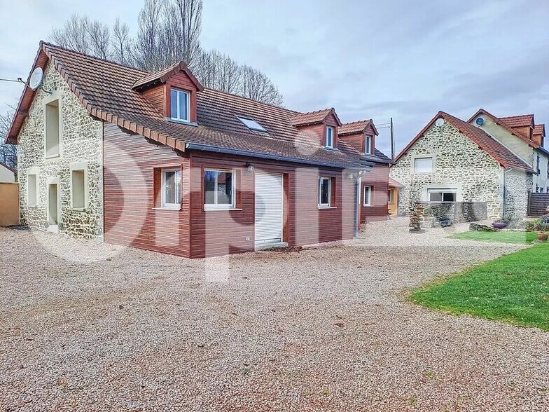 Flex in Guéret for sale - Building Photo - Image 1 of 12