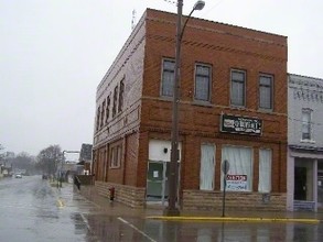 1 N Center St, Sebewaing, MI 48759 - Property Record | LoopNet