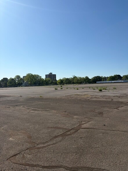 95 Ames St, Rochester, NY for lease - Building Photo - Image 3 of 7