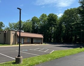 485 N Main St, Doylestown, PA for lease Interior Photo- Image 2 of 8