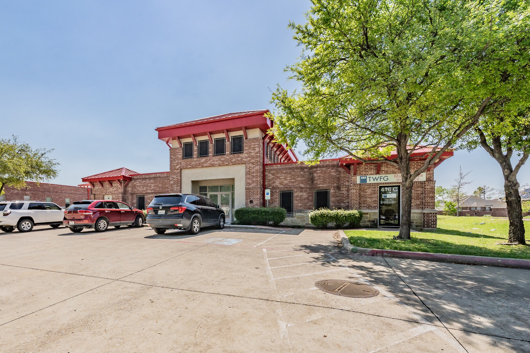 416 Village Dr, Murphy, TX for lease Building Photo- Image 1 of 27