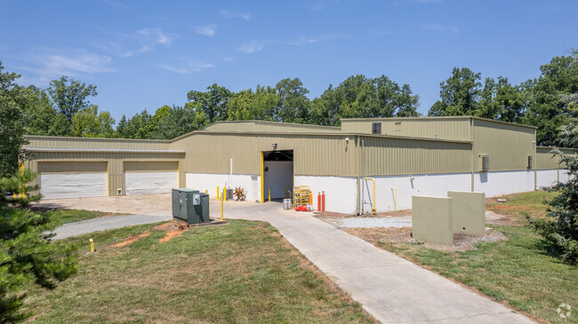 More details for 100 Perkins Dr, Roxboro, NC - Industrial for Lease