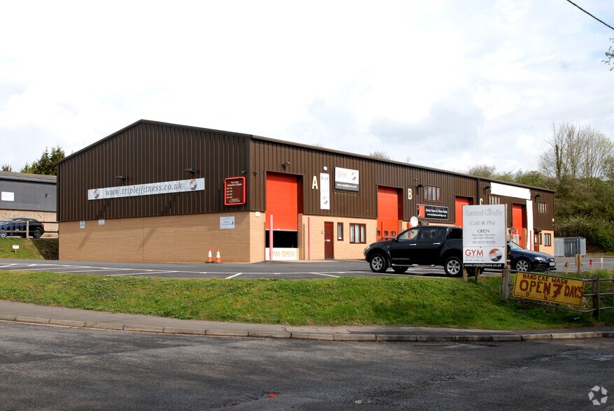 The Grip, Linton for sale - Primary Photo - Image 1 of 1