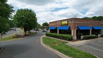 Sharon Lakes Office Plaza - Retail Space