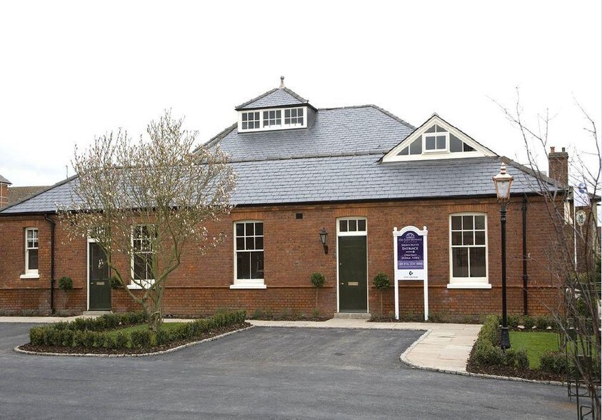 Rayne Rd, Braintree, CM7 2QU