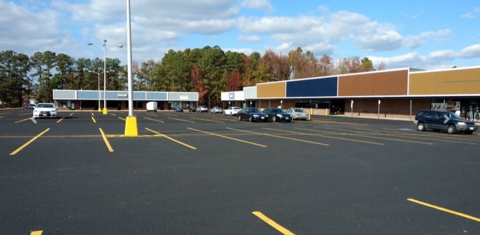 2733-2793 S Crater Rd, Petersburg, VA for lease - Building Photo - Image 1 of 13