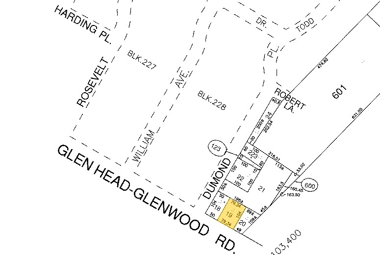 66 Glen Head Rd, Glen Head, NY 11545