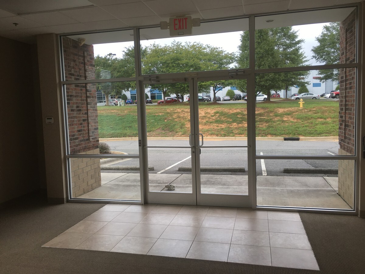 207 Byers Creek Rd, Mooresville, NC 28117