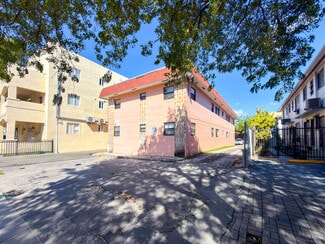 More details for 945 SW 4th St, Miami, FL - Multifamily for Sale