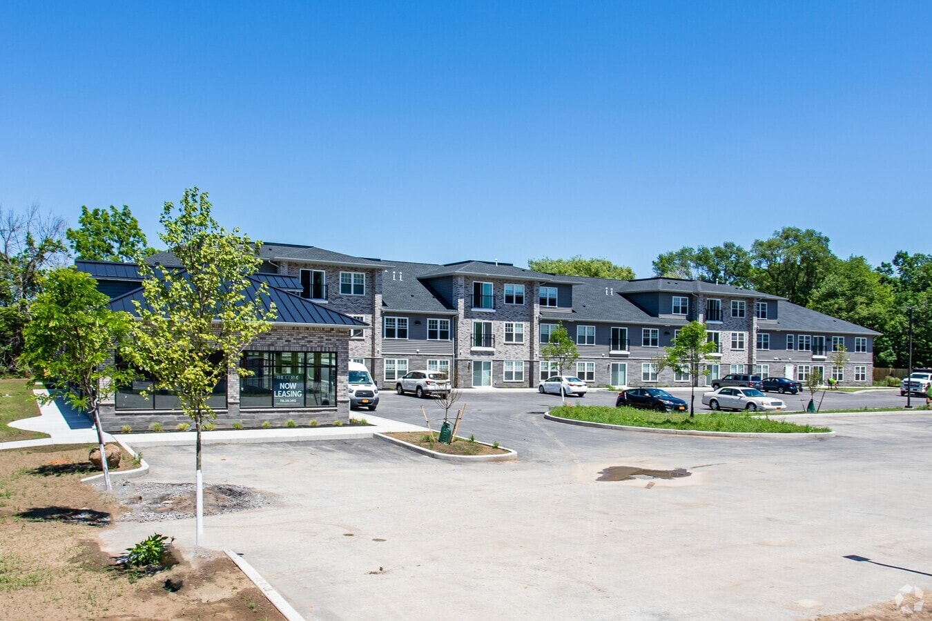 315 Campbell Blvd, Getzville, NY 14068