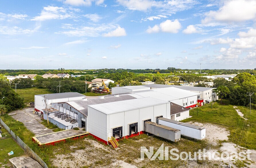 3500 Enterprise Rd, Fort Pierce, FL for sale - Building Photo - Image 1 of 1