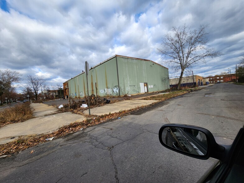 2204 S 7th St, Camden, NJ 08104 Industrial for Sale