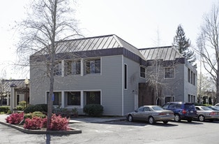 Villa Plaza - Office Space