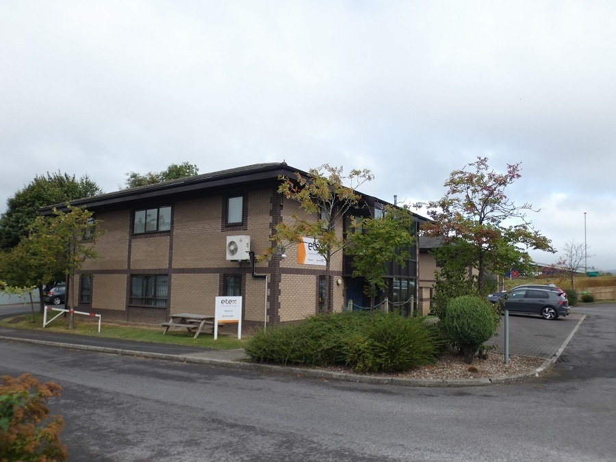 Keighley Rd, Skipton for lease Building Photo- Image 1 of 5