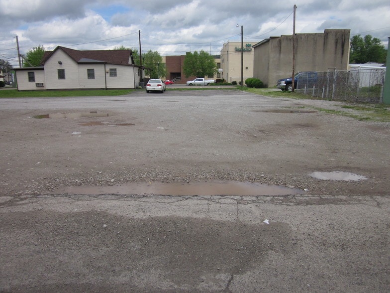 108 Randolph St, Charleston, WV for sale - Building Photo - Image 3 of 4