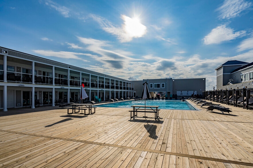 2 Boardwalk, Seaside Heights, NJ for lease - Building Photo - Image 3 of 4